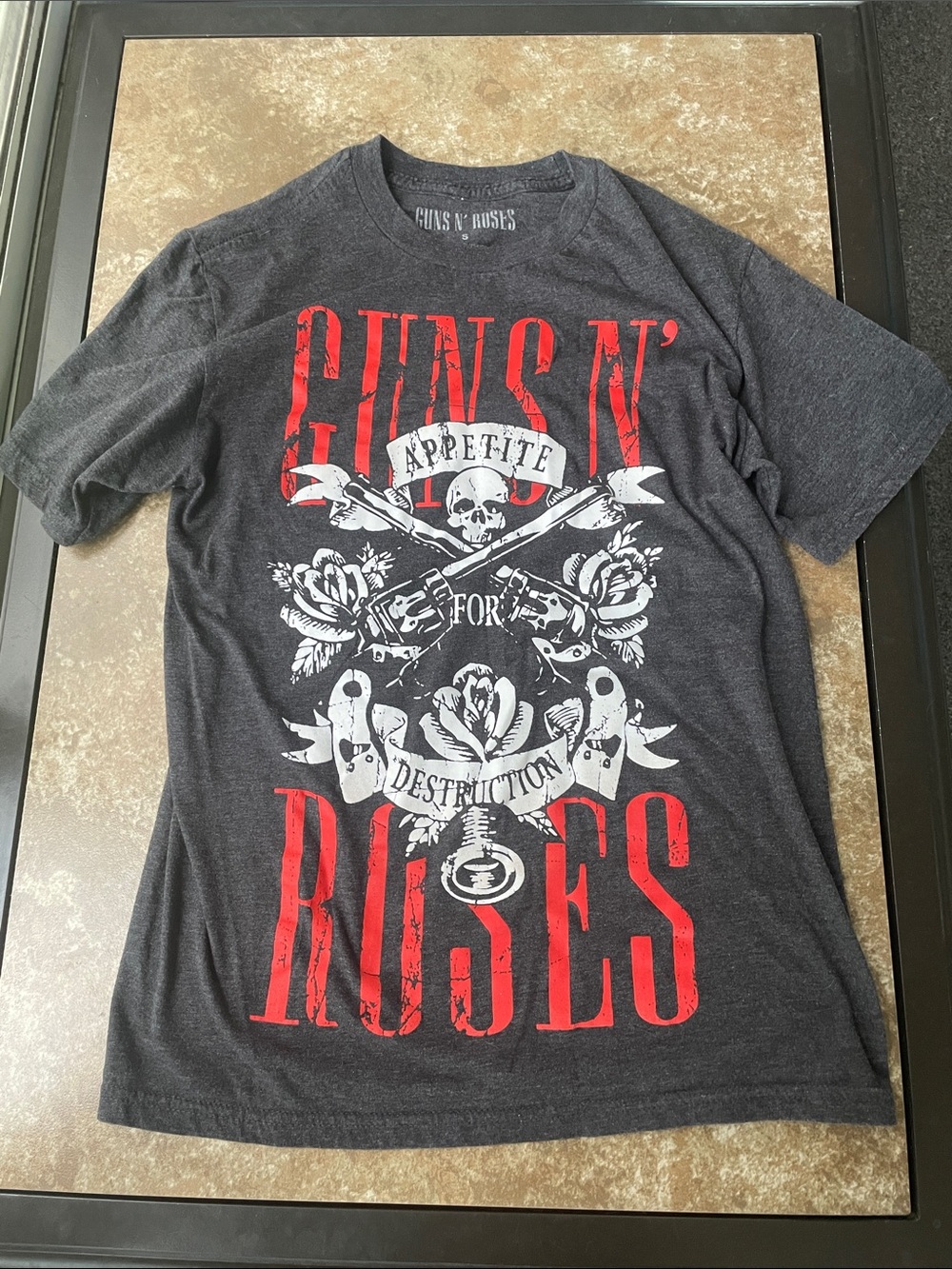 Guns N’ Roses Graphic T-shirt Small
